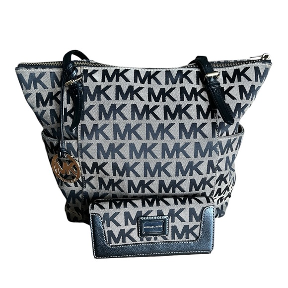 Michael Kors Signature Classic Monogram MK Tote Purse Black w/Matching Wallet - Picture 1 of 9